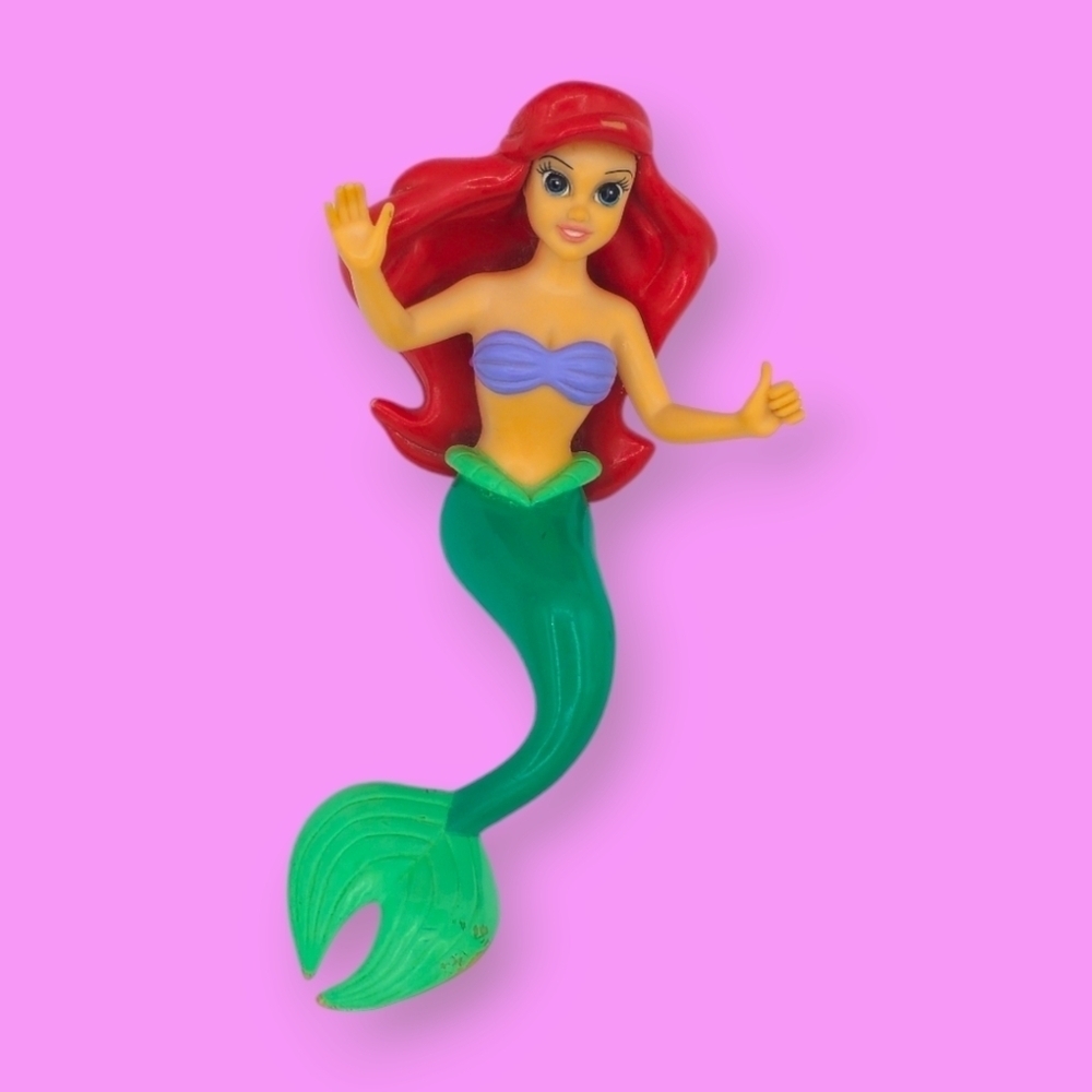 Disney Little Mermaid Ariel Sitting Figurine